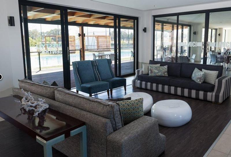 To Let 1 Bedroom Property for Rent in Somerset West Western Cape